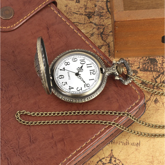 Spiderman Pocket Watch NEW Gift Marvel Spidey Superhero Comic - Picture 2 of 4